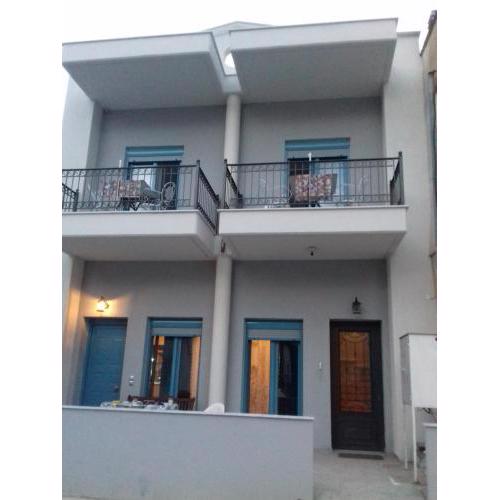KOSTAS FAMILY ROOMS