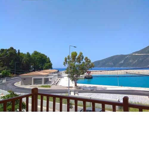 Kostas Studios III