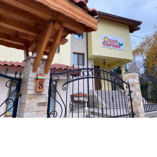 Kot Garden Guest House