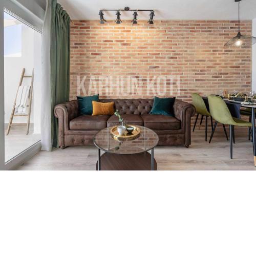 Koti Rentals - GlamUrban Flat