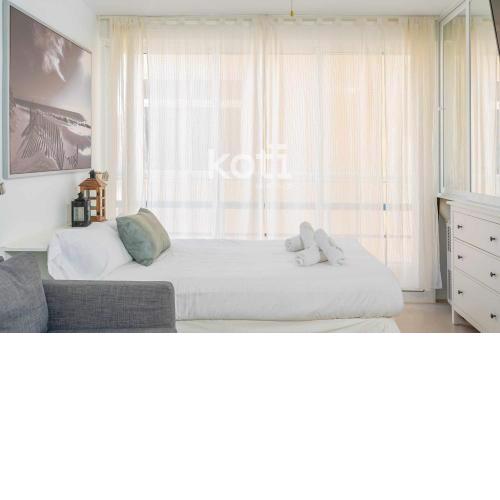 Koti Rentals - Loft in the center