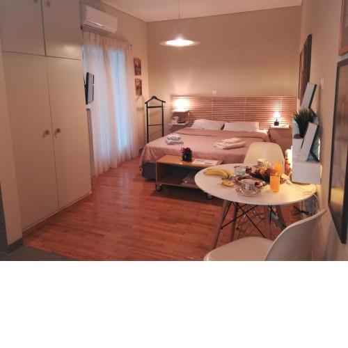Koukaki ideal studio for 2