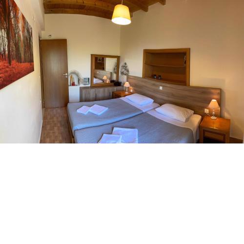 Koundouros Home