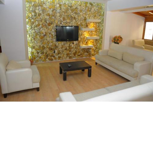 Koz Eren Otel Çeşme