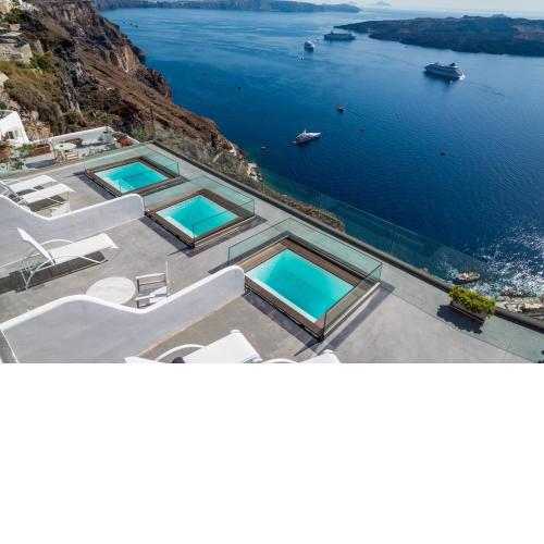 Kratiras View Luxury Suites