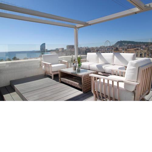 Kronos on the Beach Attic Suite