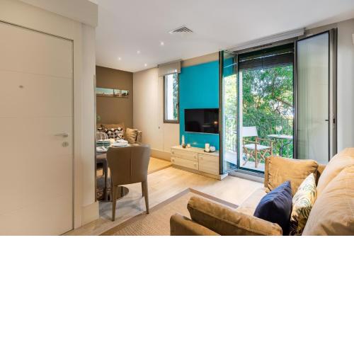 Kronos on the beach Suite 2