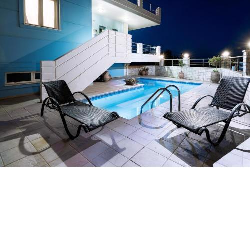 Kronos Villas