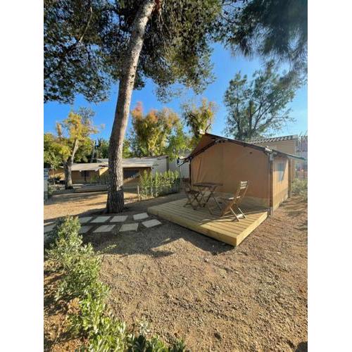 KT-0094 Magnífica Tienda Tipi - Camping Miramar Playa