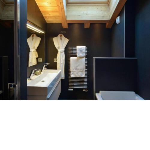 Künstlerischer Kamin für Zuhause