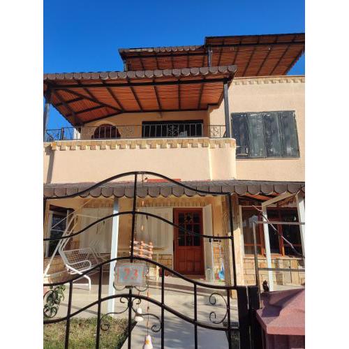 Kuşadası Müstakil villa 4+1