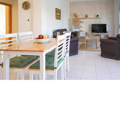 Kyriakos Apartment