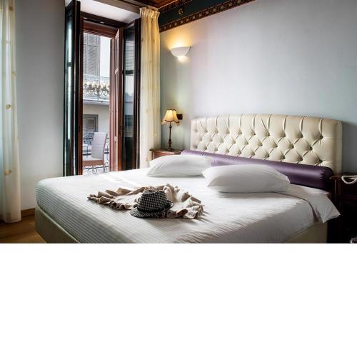 Kyveli Suites