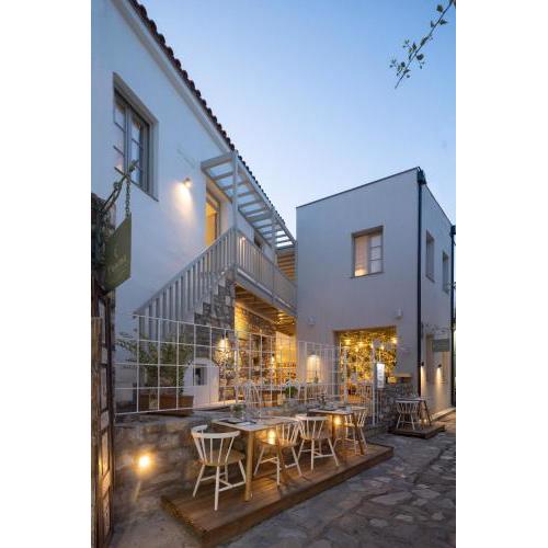 l anima boutique suites