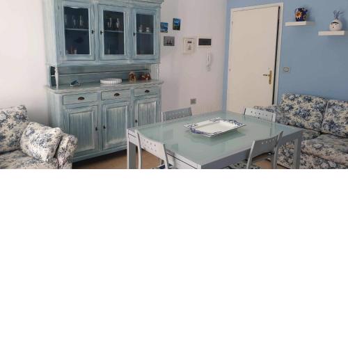 L04 Marcelli centro con posto auto