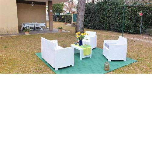 L12 Appartamento con giardino privato