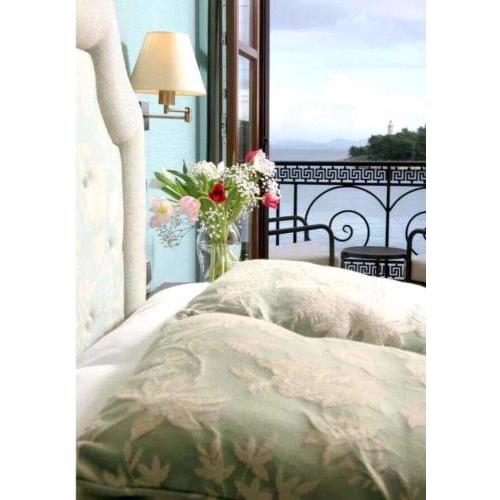 La Boheme Hotel
