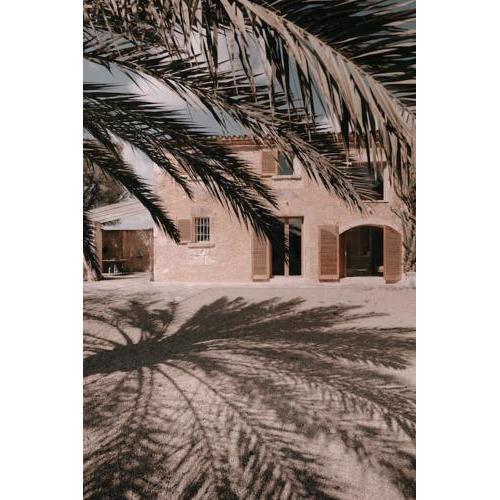 LA CASA by TWO NAKED SOULS