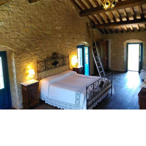 La casa dalle finestre blu