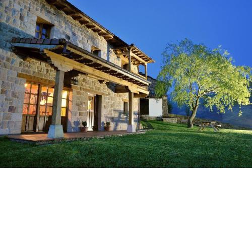 La Casa de Bustantegua