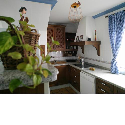 LA CASA DE ELIAS