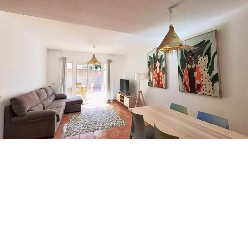 La Casa de la Papaya, by Comfortable Luxury