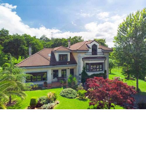 La Casa De los Prados