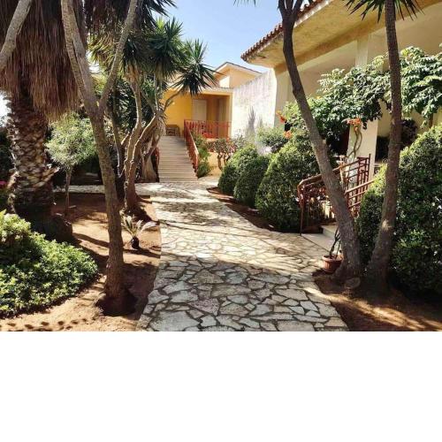 La casa dei bouganville - Lo stagnone Isole Egadi