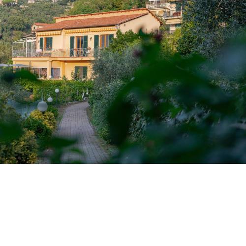 LA CASA DEI NONNI