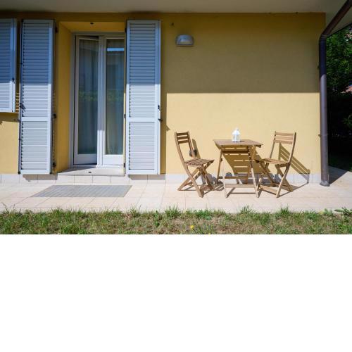 La Casa dei Tigli - Bilocale con taverna e giardino