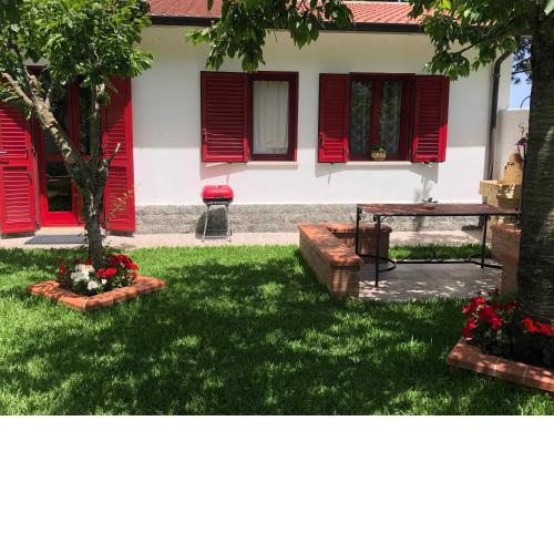 La Casa delle Ortensie Guest House