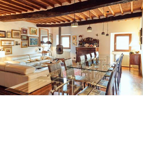 La Casa Di Adelina