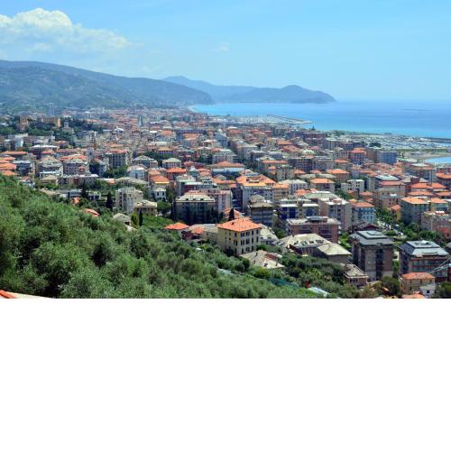 LA CASA DI RI