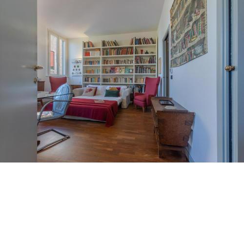 'La casa Gialla' central Apartment!