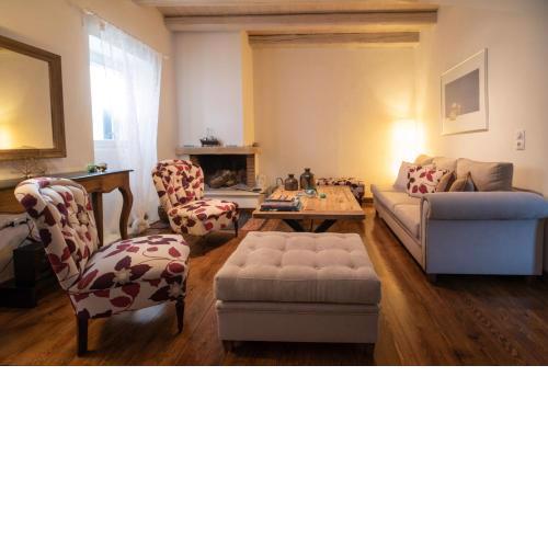 La Casa Soleada by Corfuescapes