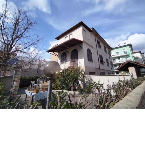 La casina di Derna