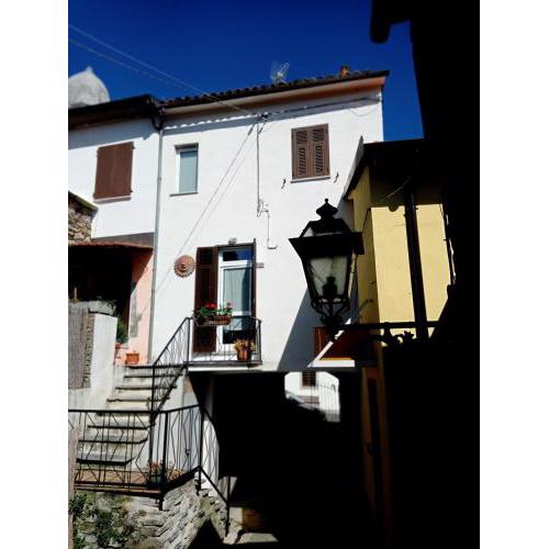 La "Casina nel borgo" , relax a un passo dalle 5 Terre