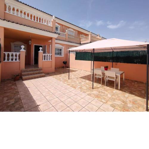 LA CASITA DEL CLOT