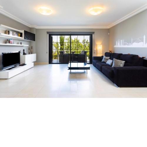 La Casita Gris