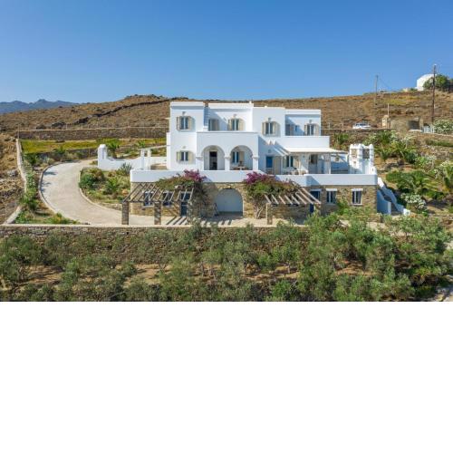 La Chapelle Ouest Guest Suite in Tinos