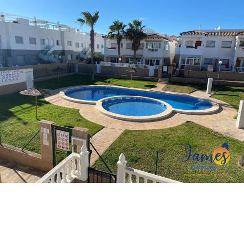 La Cinuelica R3 first floor southerly apartment comm pool L334