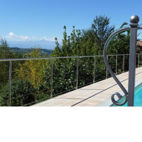 La Corte di Langa Alloggio Topazio