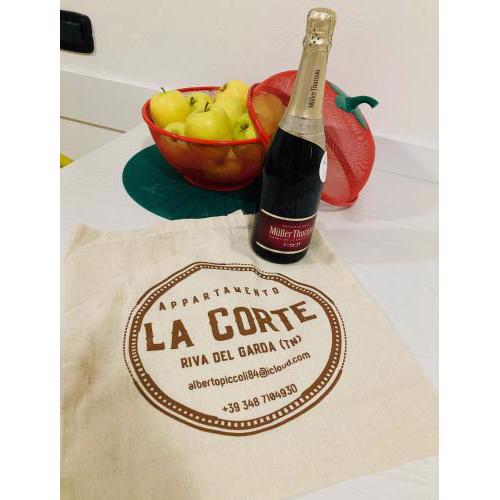 La Corte