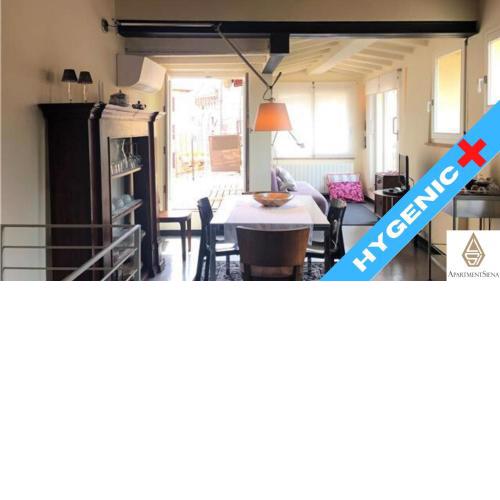 LA COSTARELLA - Central with cozy terrace