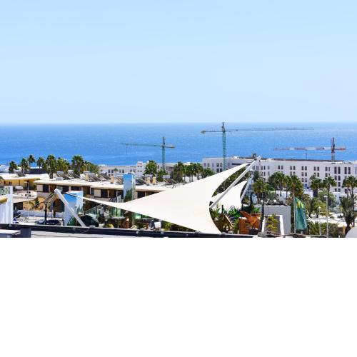 La Cumbre 7A - 2 Bed/2 Bath - 1st Floor - UK TV - Wi-Fi
