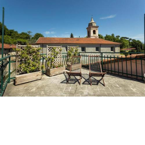 La Dimora del Borgo Antico - Holiday House in Tuscany Lunigiana near 5 Terre, WiFi, Panoramic Terrace