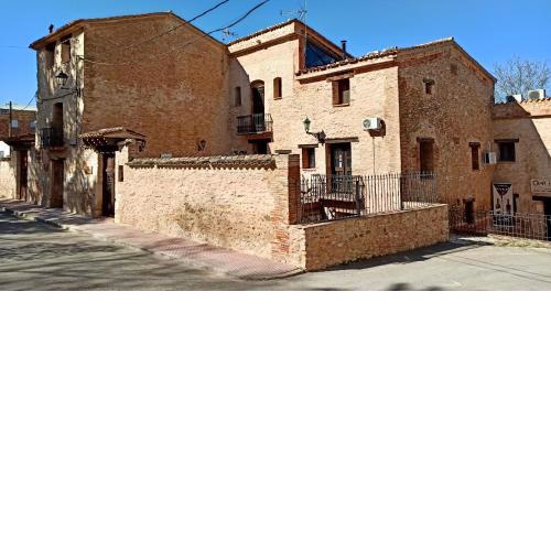 LA FABRIQUETA DE CENT PIQUES