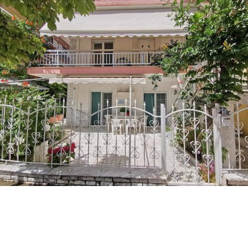 La familia apartments