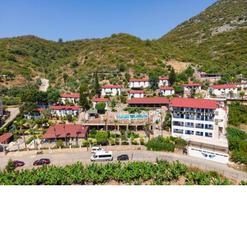La Finca Hotel