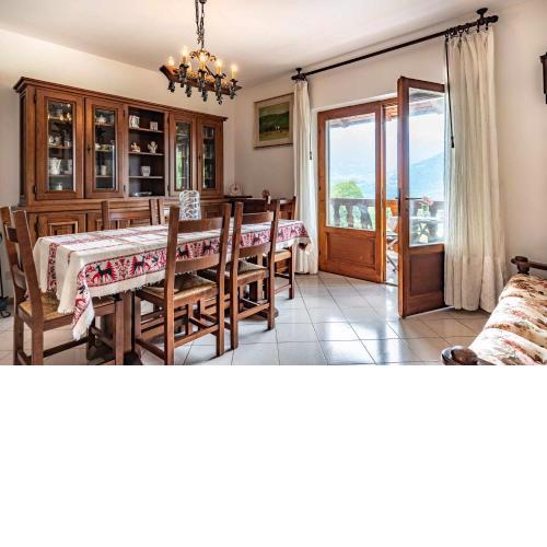 La finestra sul Lago Tenna Ospitar